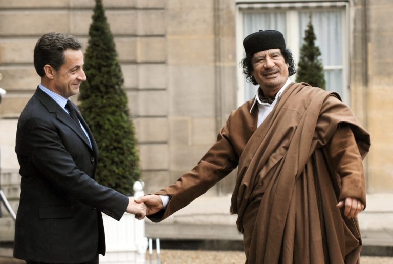 Uwahoze ari Perezida w’Ubufaransa Nicolas Sarkozy, agiye kujyanwa muri gereza azira Kadhafi